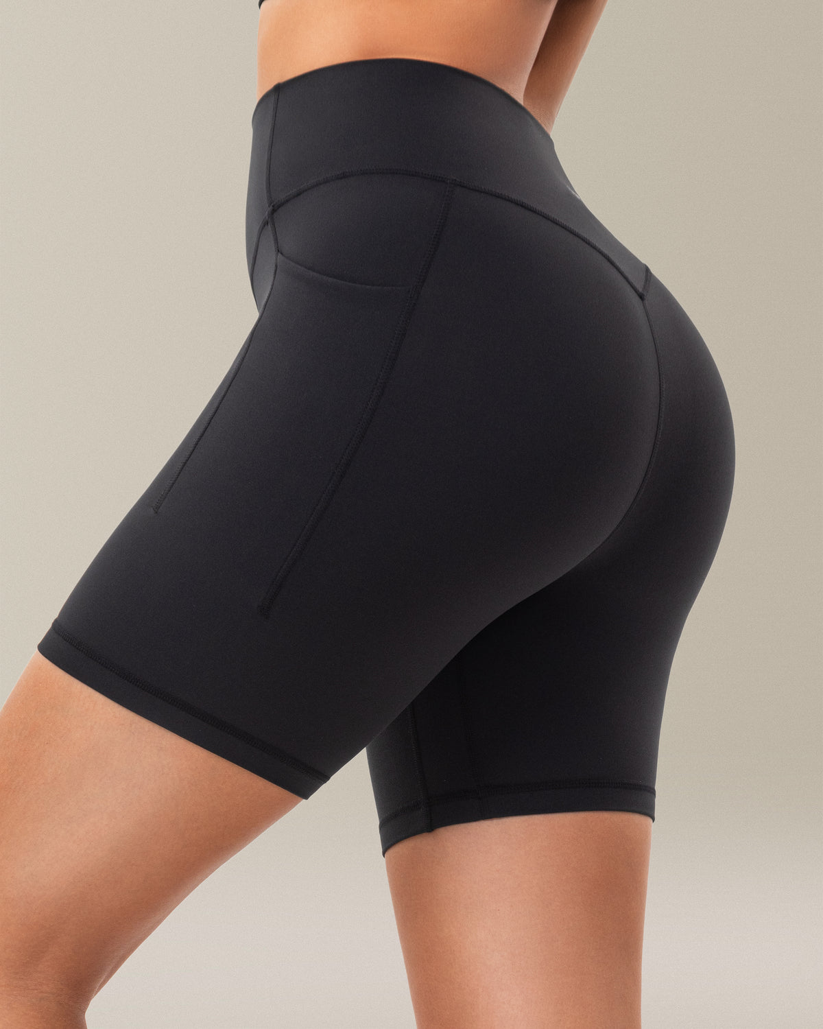 6'' Seamless Soft Biker Shorts with Pockets - No Front Seam & V-shaped - Black