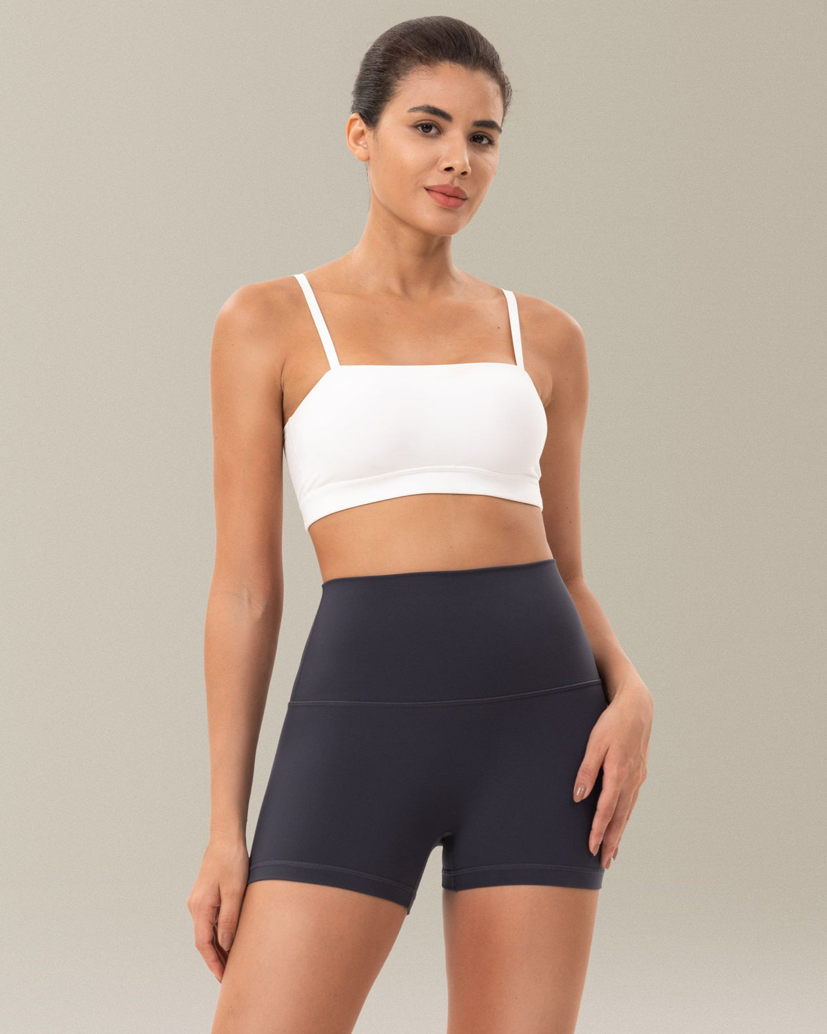 8063 Yunoga No Front Seam High‑Waisted Biker Shorts Charcoal Grey