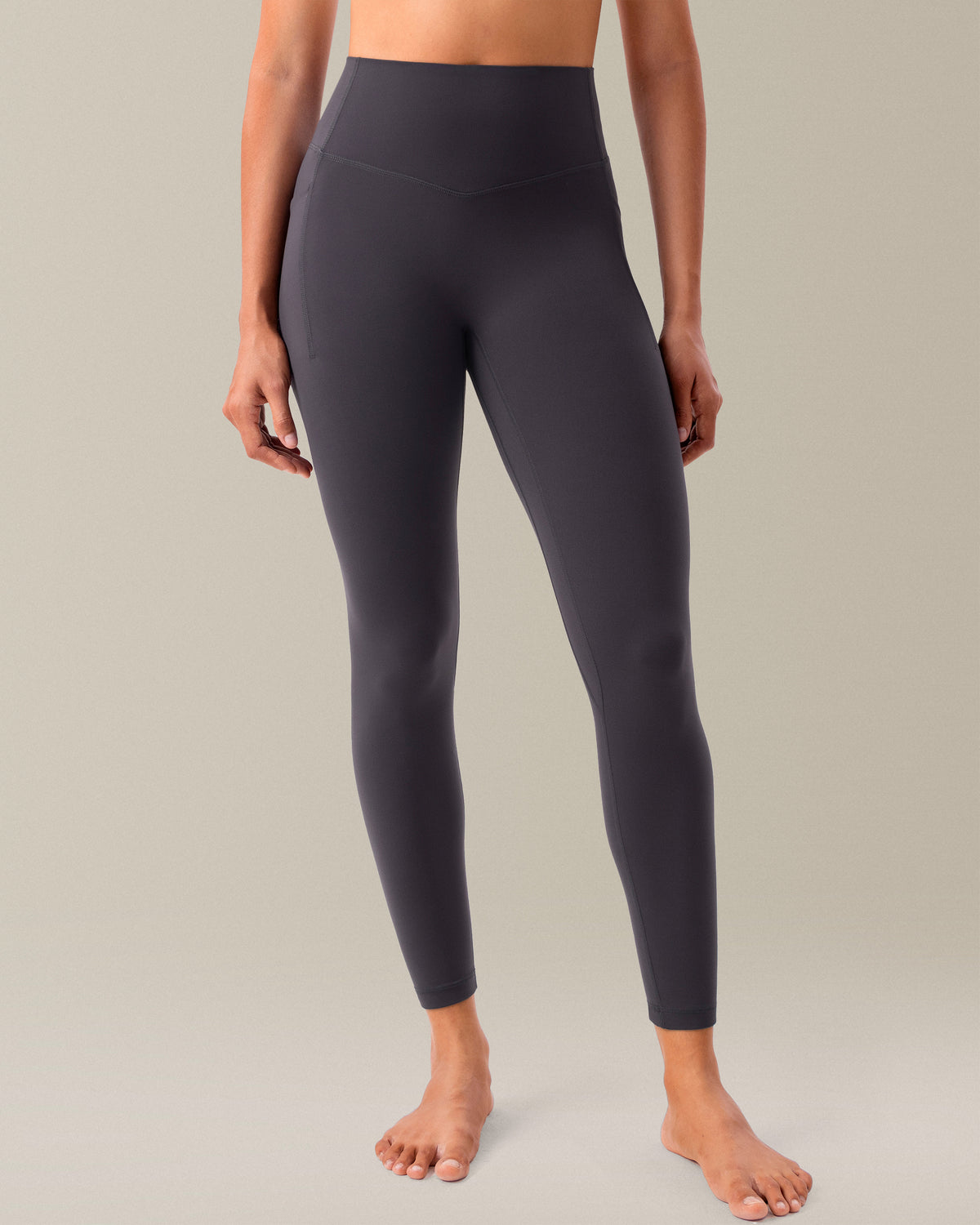 YUNOGA HugMotion No Front Seam Leggings for Women with Pockets - 25 Inches High Waisted Buttery Soft Workout Gym Yoga Pants - Grey