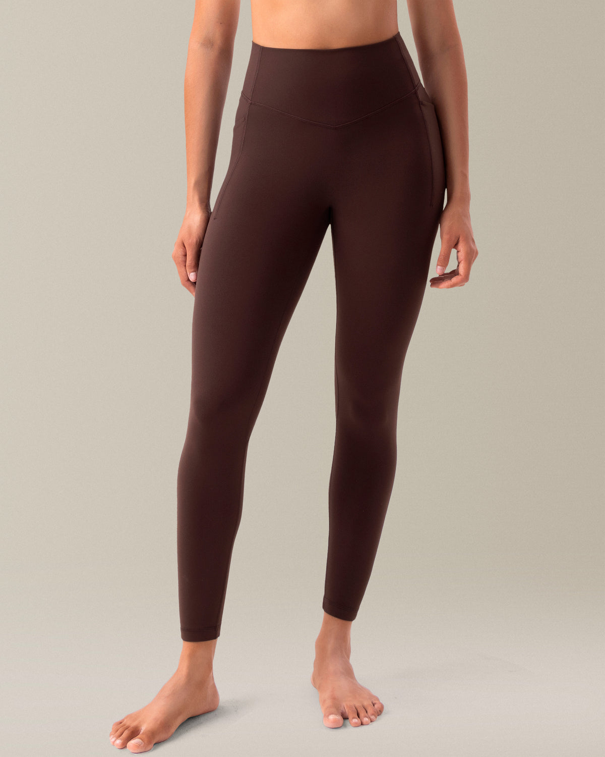 YUNOGA HugMotion No Front Seam Leggings for Women with Pockets - 25 Inches High Waisted Buttery Soft Workout Gym Yoga Pants - Hot Fudge